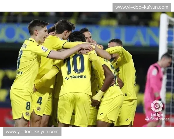 红蓝之魂对垒黄色潜水艇：诺坎普交响诗与陶瓷球场的深海突袭